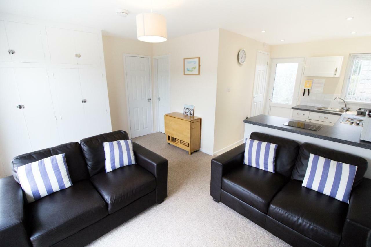 Seaview Holidays - Salterns Village エクステリア 写真